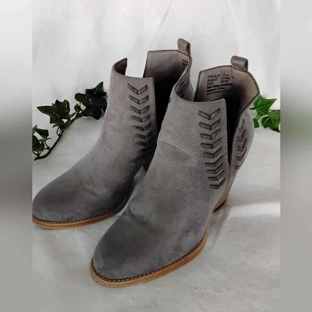 Dominique Nicole Presley Gray Suede Ankle Booties with Chevron Cut outs